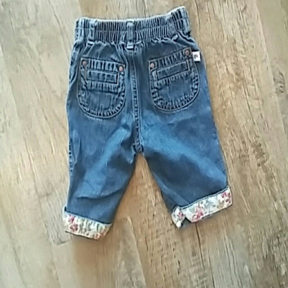 Osh kosh capris - Picture 2 of 2