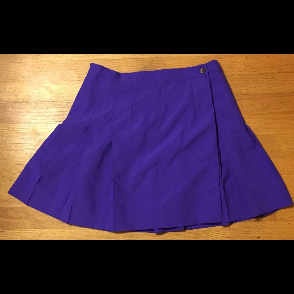 Purple pleaded skirt. Pet friendly home