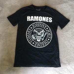 Ramones t shirt