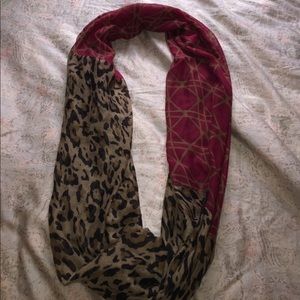 Infinity scarf