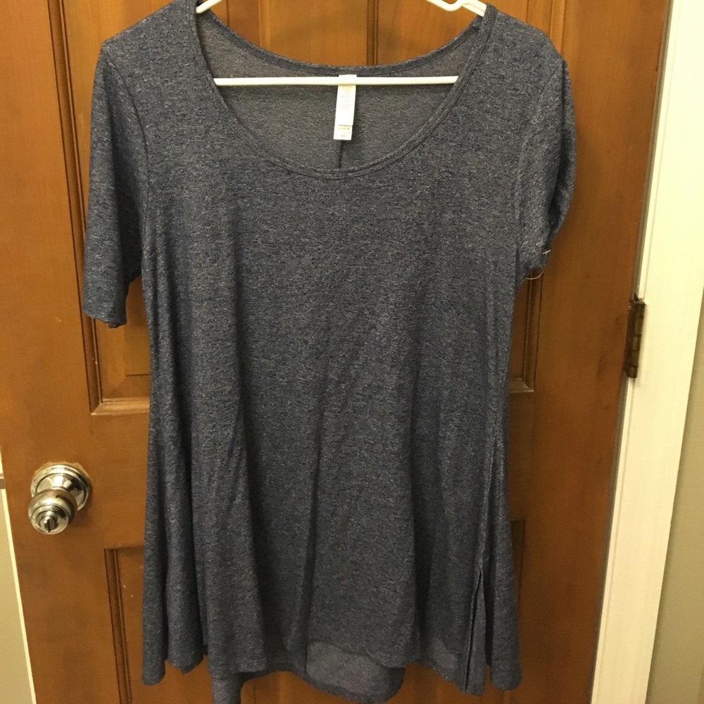 LulaRoe shirt!