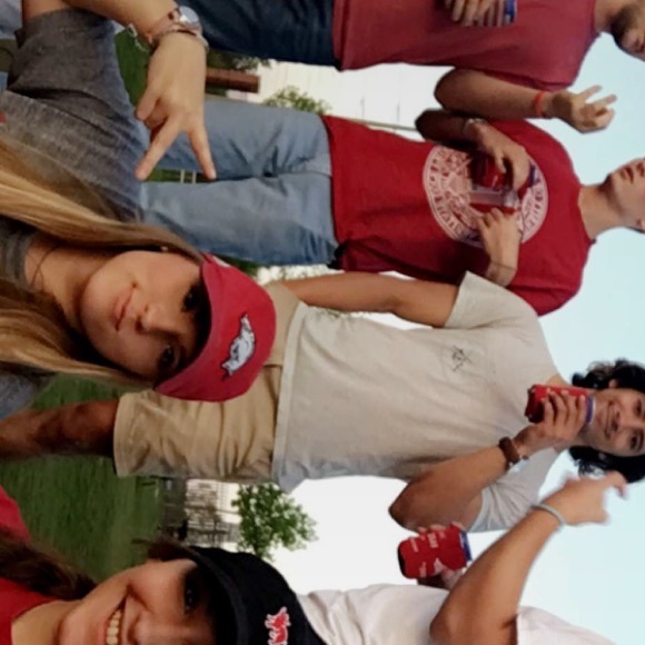 Meet your Posher, Kyndal - Picture 1 of 1