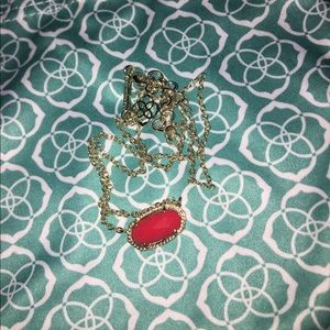Kendra scott necklace