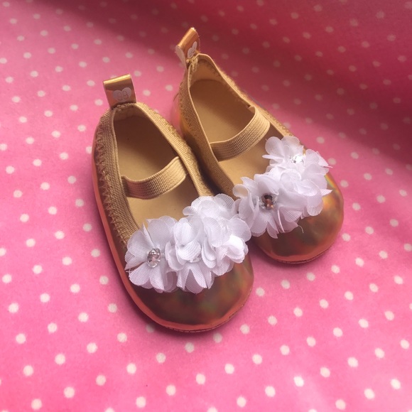 Baby Girl Shoes - Picture 3 of 3