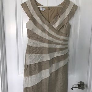 Maggy London perfect for summer wedding guest