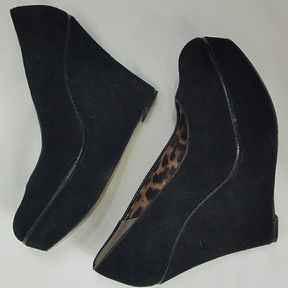 SOLD - Betsey Johnson Black Suede 5" Wedges 8B - Picture 2 of 4