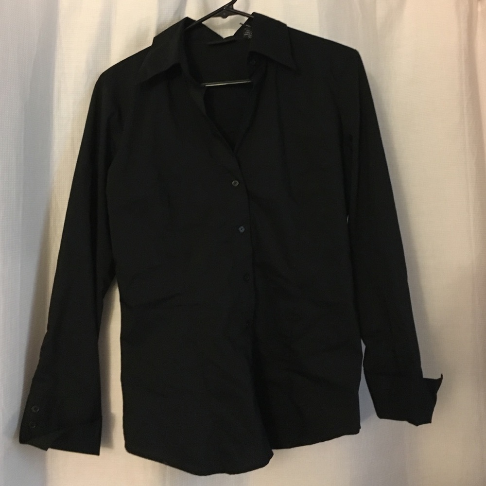 Black New York & Co fitted dress shirt