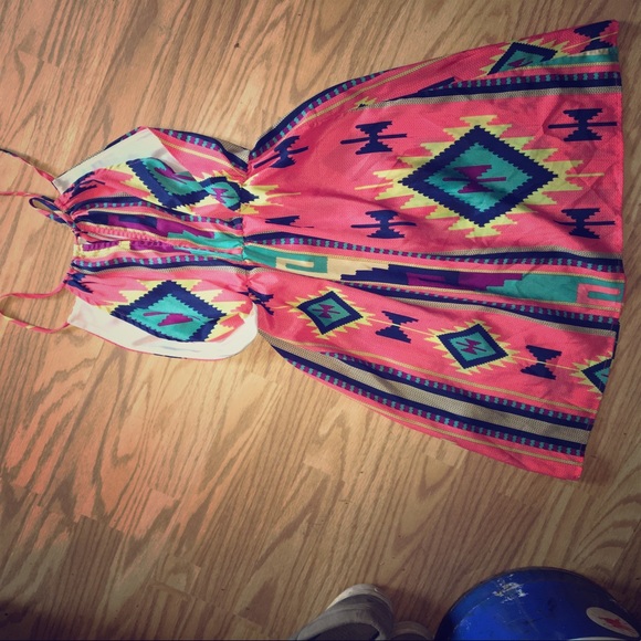 Dress - Picture 2 of 3