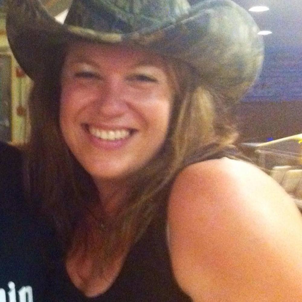 Meet your Posher, Eva