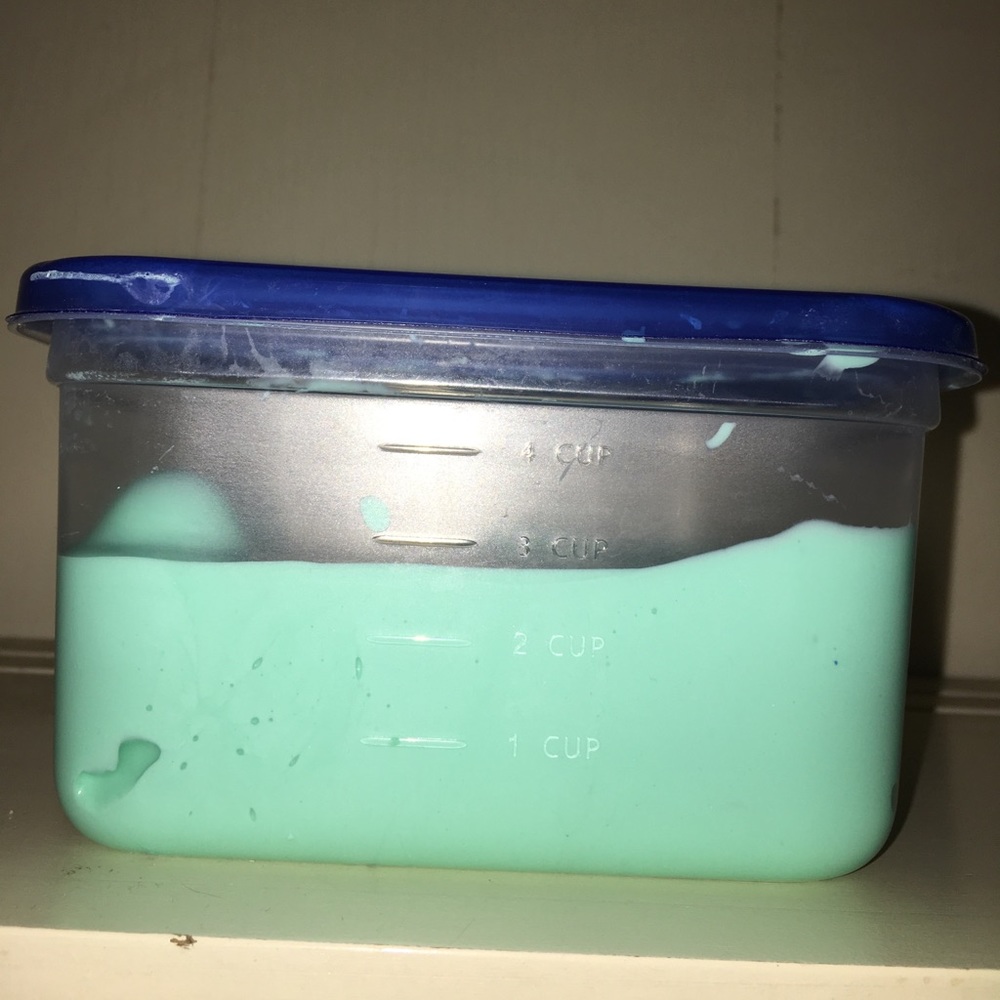 Slime! Fun and pretty blue slime