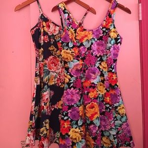 🌹🌷🌻Floral dresses bundle 🌸🌺🌼