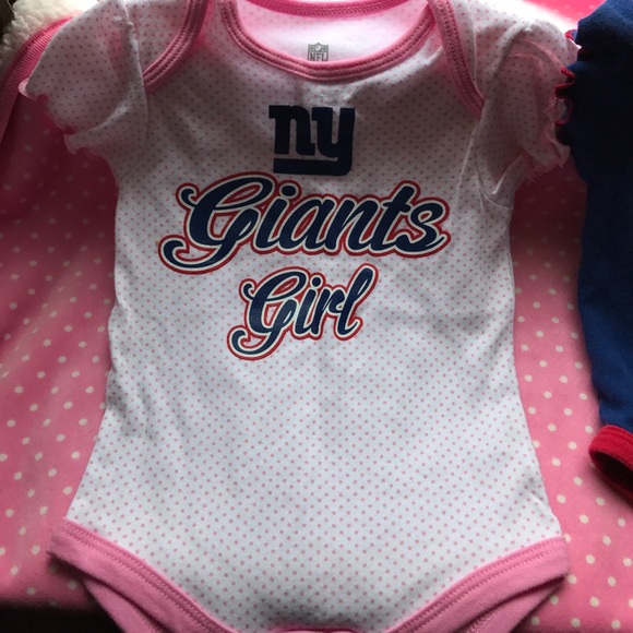 Giants Onsies - Picture 3 of 3