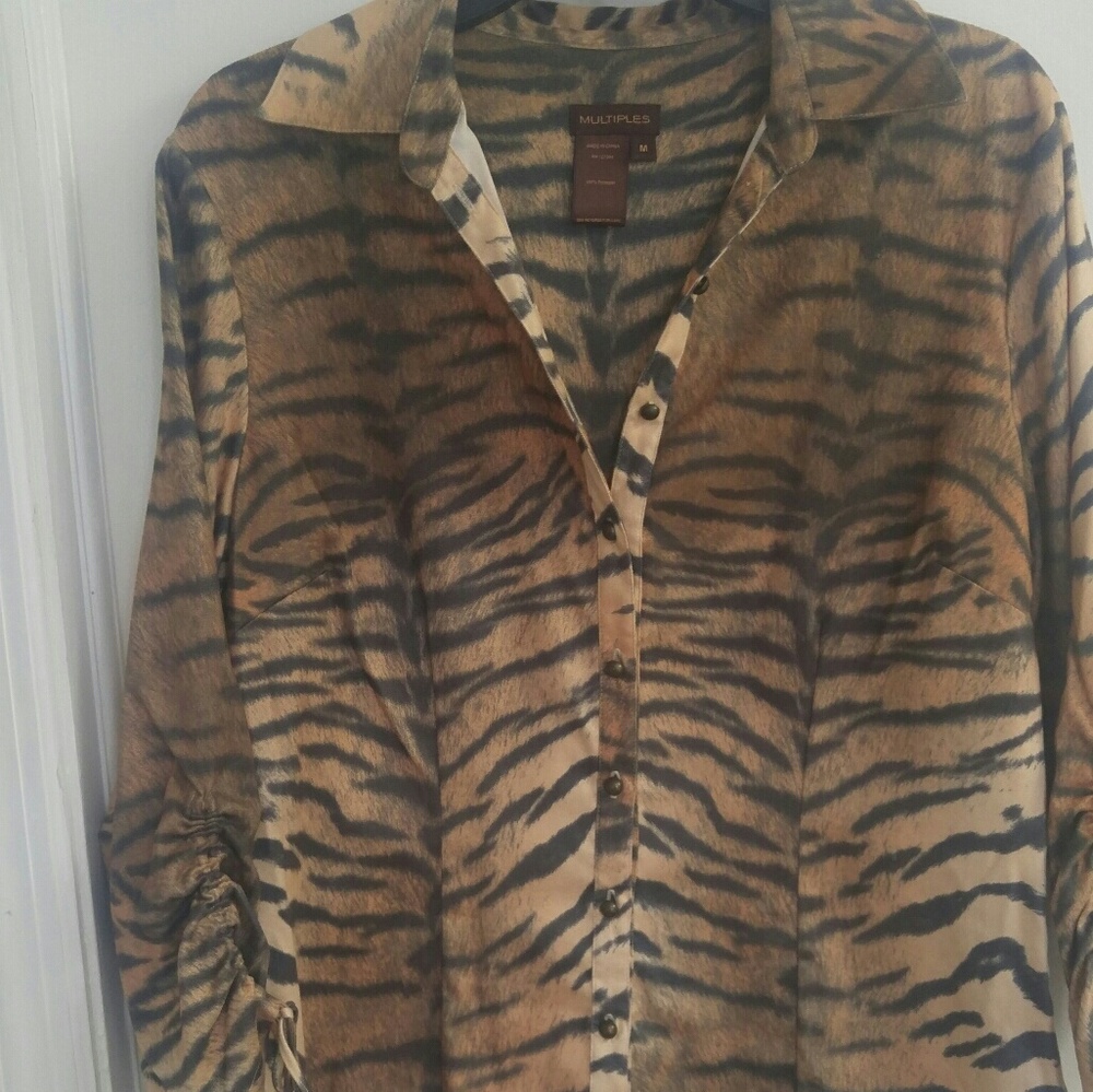 Ladies. Dressy blouse