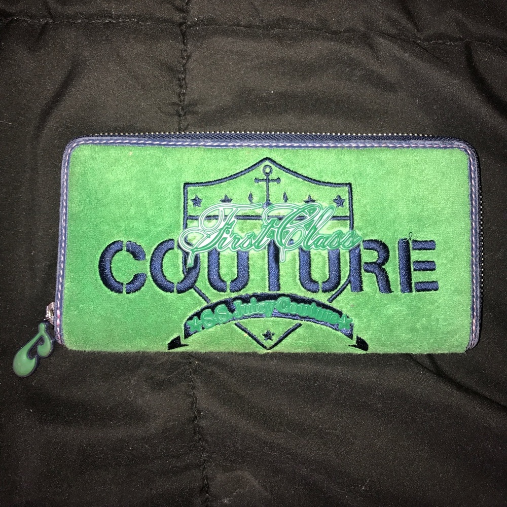 Juicy Couture Long Wallet