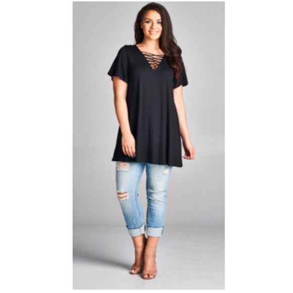 LAST ONE! (Plus) Black xcross tunic - Picture 3 of 3