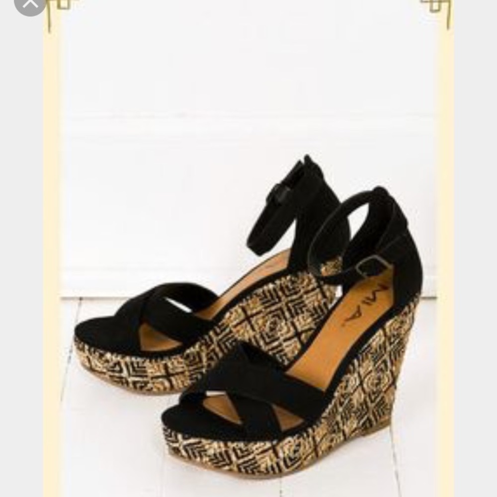 MIAgirl wedges