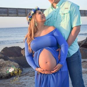 Blue slit maternity dress and flower crown