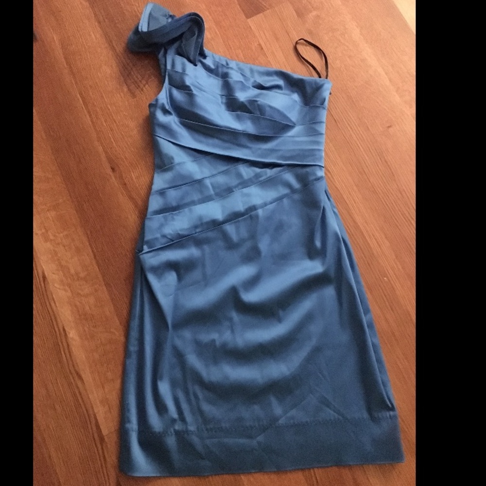 NWT Phoebe blue satin one shoulder dress size 6