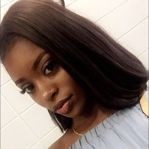 Meet your Posher, Valarie