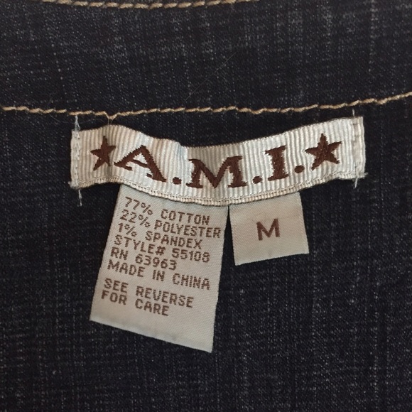 Jean jacket - Picture 2 of 4