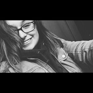 ° meet your seller °