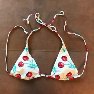Cherry print bikini top 🍒