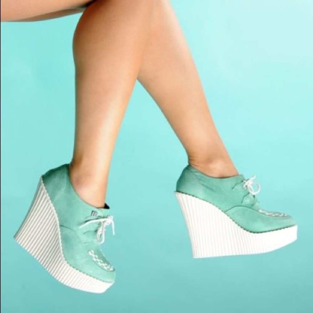 TUK platform Wedges