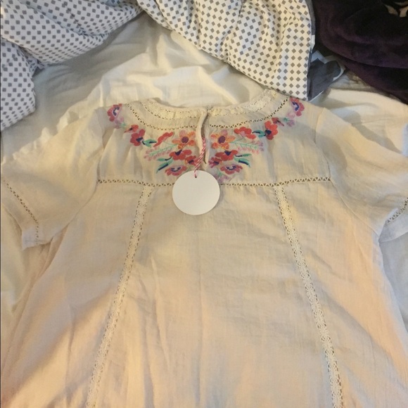 Dress - Picture 3 of 3