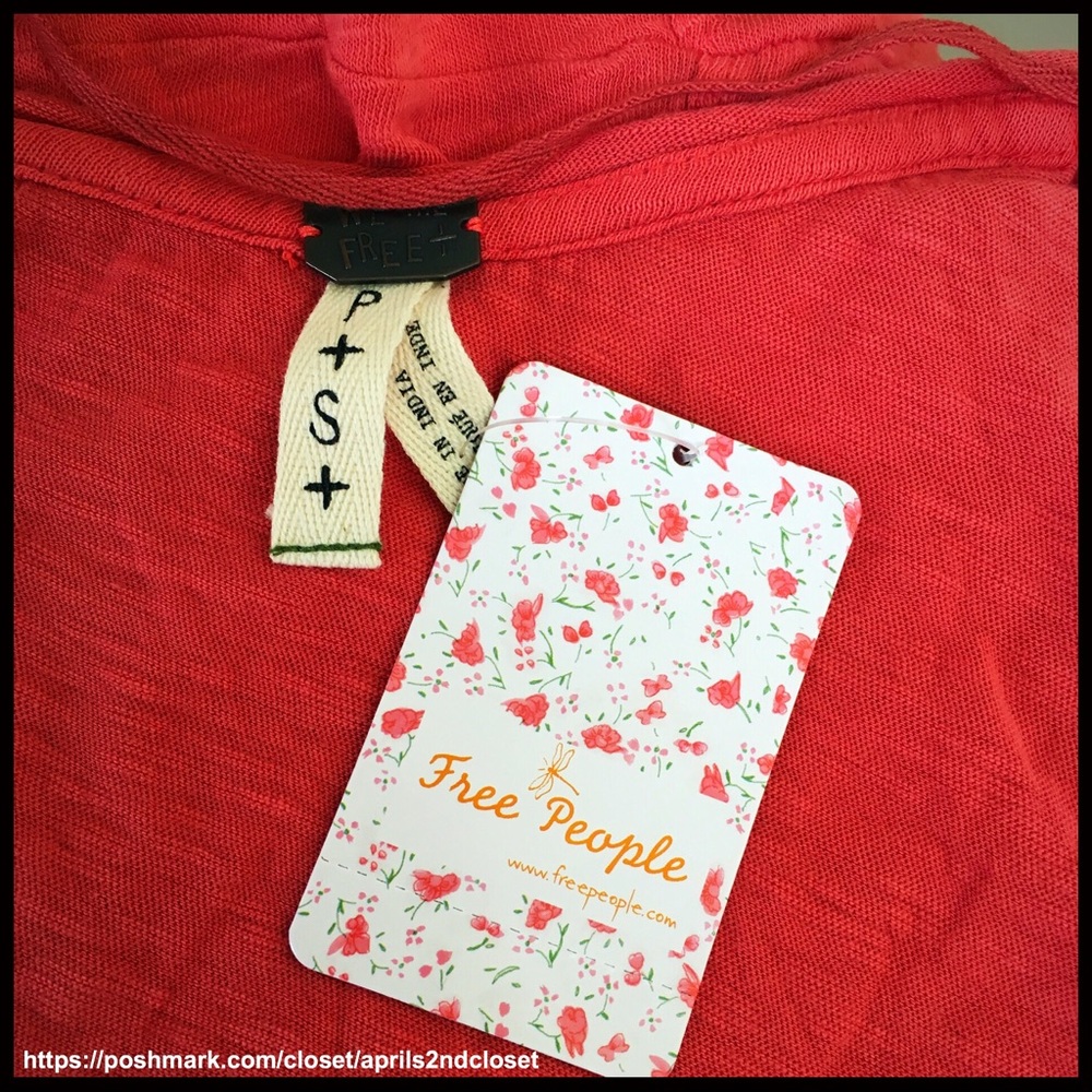 ❌SOLD❌❗️1-HOUR SALE❗️Free People Tee Layered Top - Picture 3 of 5