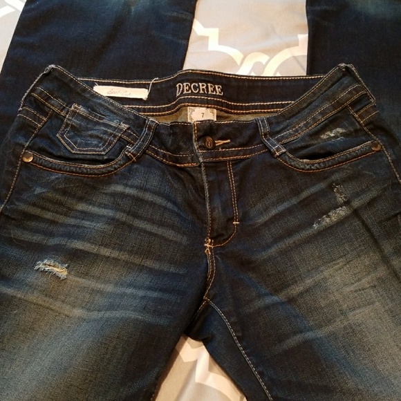 Jeans - Picture 2 of 8