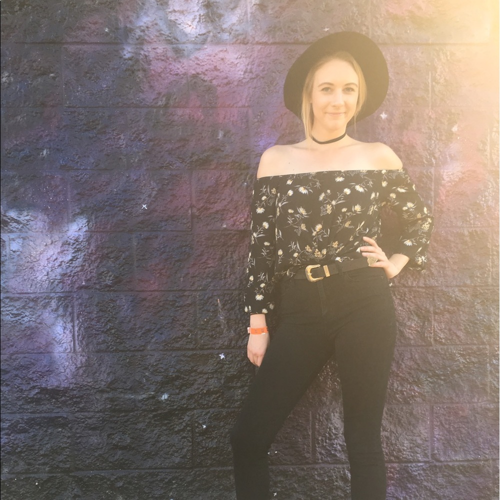Meet your Posher, Abbie