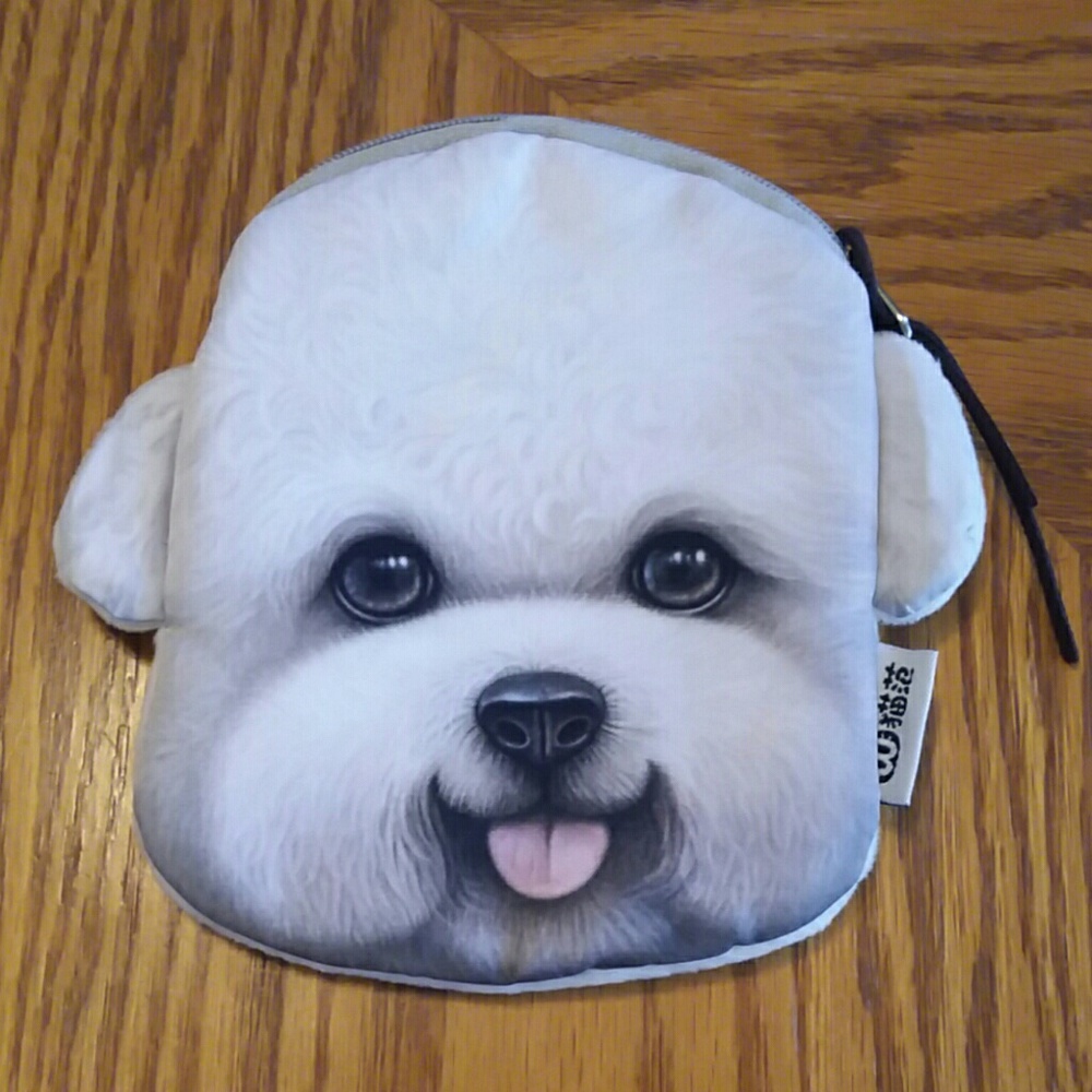 Dog zipper coin purse.