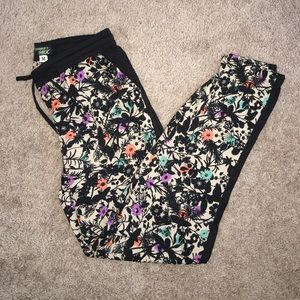 Final Price | Harmony + Havoc | Floral Joggers
