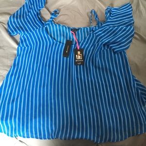 NWT blue striped chiffon cold shoulder