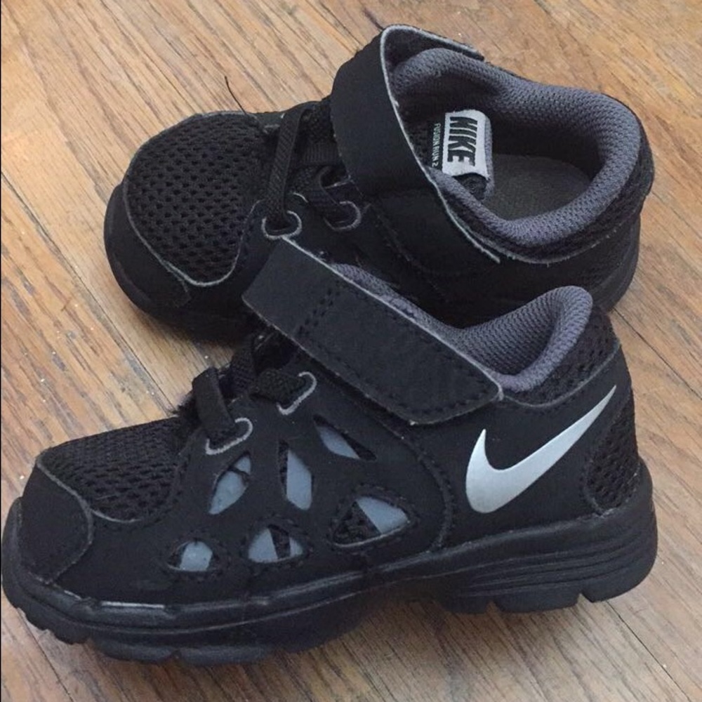 Toddler Nike shoes