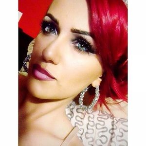 Meet your Posher, Samra