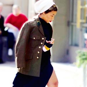 Meet your Posher, Weyni