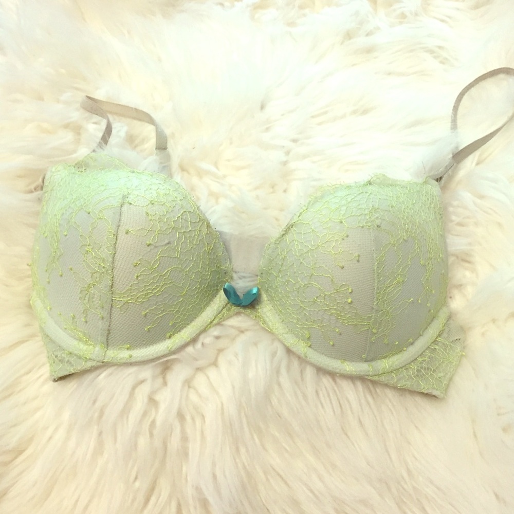 VS Bombshell PlungeBra