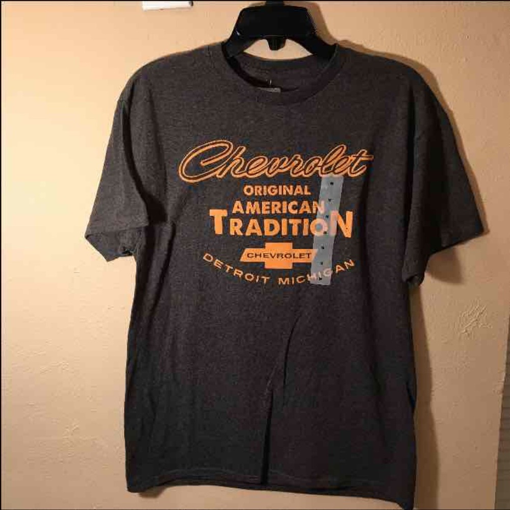 Chevrolet shirt size M
