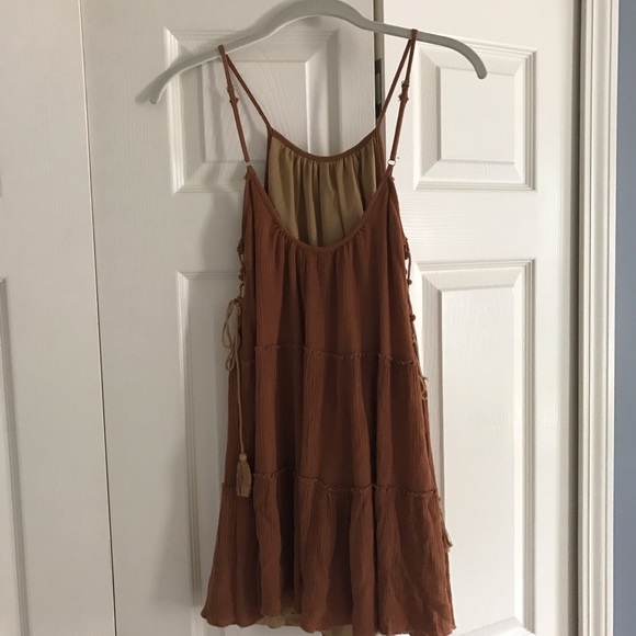 Dress - Picture 4 of 4