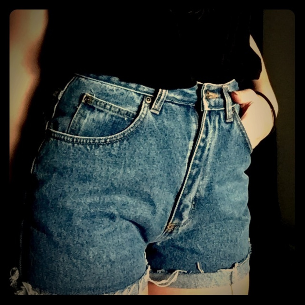 Jean shorts (high waisted)