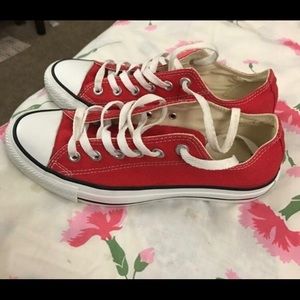 Red converse