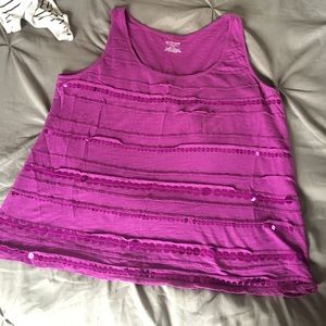 Cute ruffled tank with sequins