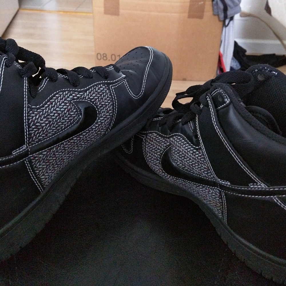Nike Dunk Mid