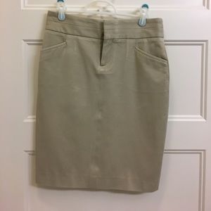 Banana Republic pencil skirt, size 0