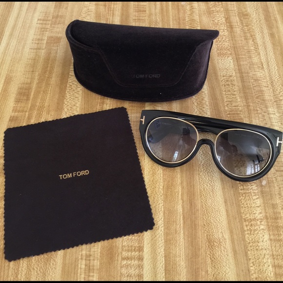 Tom Ford Sunglasses - Picture 2 of 4
