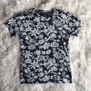 Zara T-Shirt
