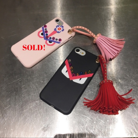 iPhone 7 Plus - Angry Eyes Rivet Stud Case - Picture 3 of 4