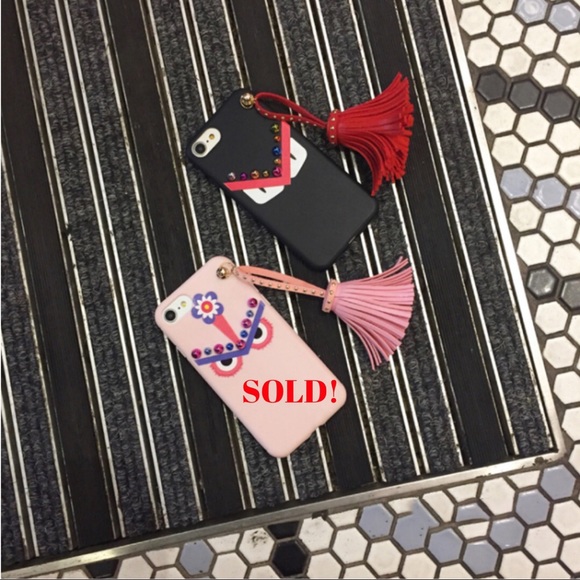 iPhone 7 Plus - Angry Eyes Rivet Stud Case - Picture 4 of 4