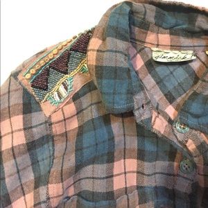 Gimmicks flannel with beaded design